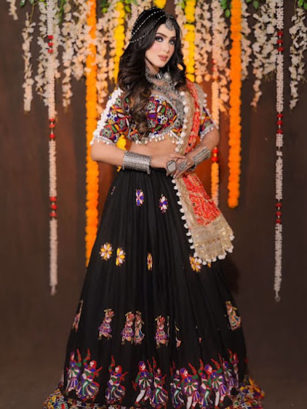 Image of Meenakshi Dutt Makeovers